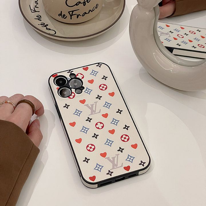 LV iphone14合わせ易い保護ケース