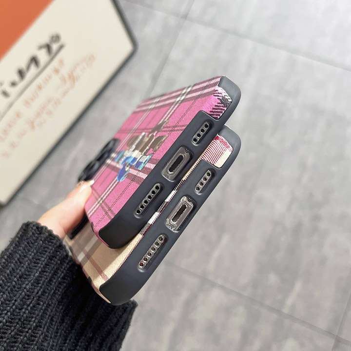 アイフォン 14 pro max 動物柄 burberry スマホケース