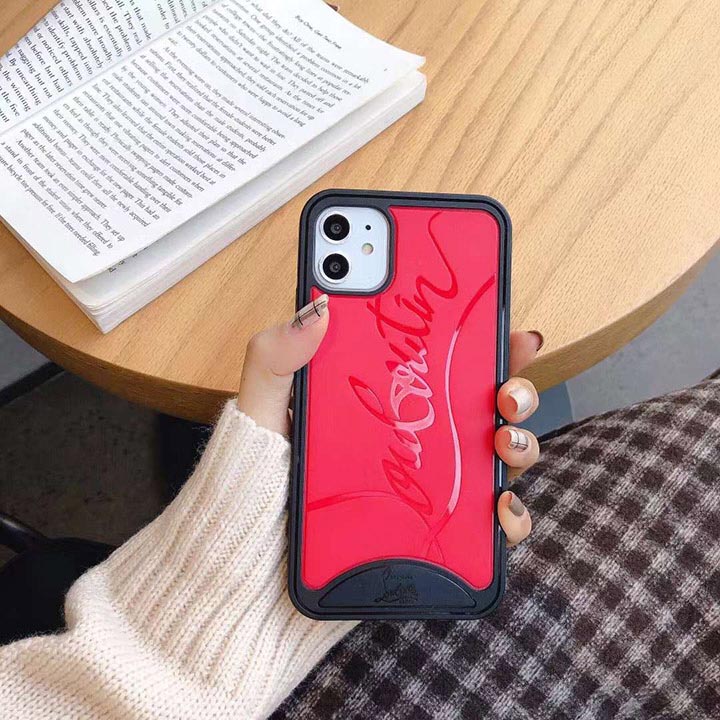 クリスチャン・ルブタンiphone 15ケース 赤