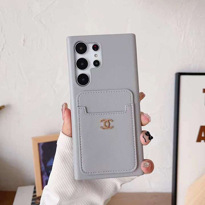 chanel シャネル アイホン 14 proケース