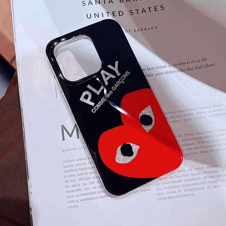 アイフォーン 14pro max スマホケースcomme des garçons風 ブランドロゴ