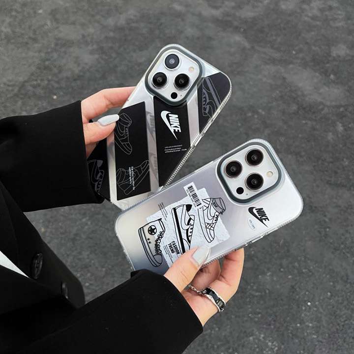 nike iphone15ケース スニーカー