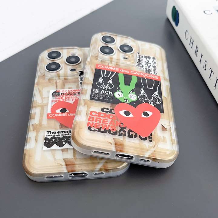 アニメ風 コムデギャルソン comme des garçons iphone 14pro max ケース