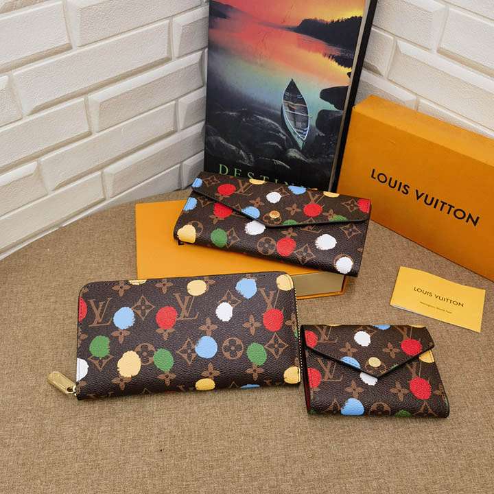 財布付き ロゴ付きvuitton