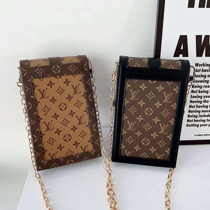LOUIS VUITTON チェーンバッグ