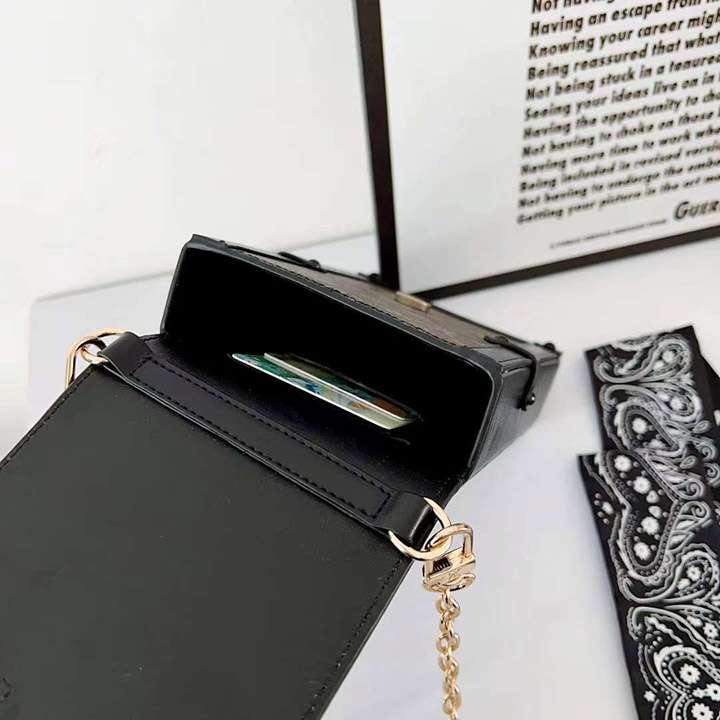LOUIS VUITTON チェーンバッグ