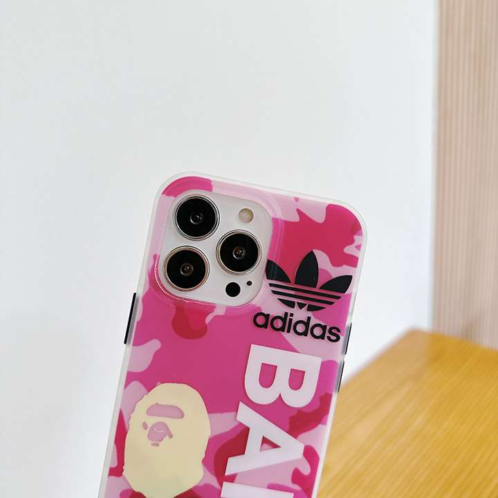 アイフォン 14pro max ケースアディダス adidas