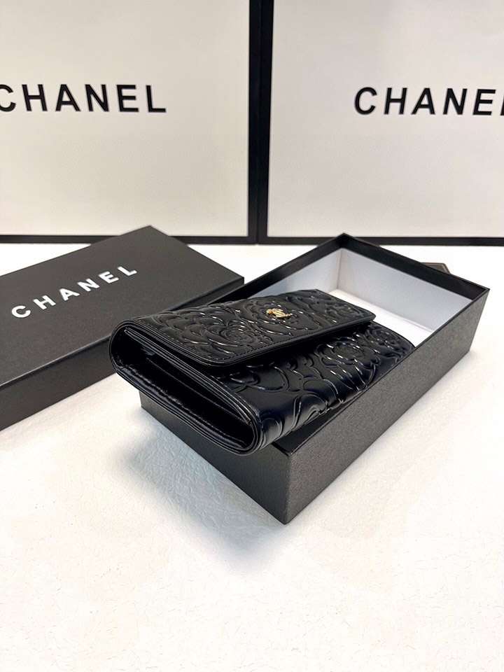 chanel 長財布 横開き