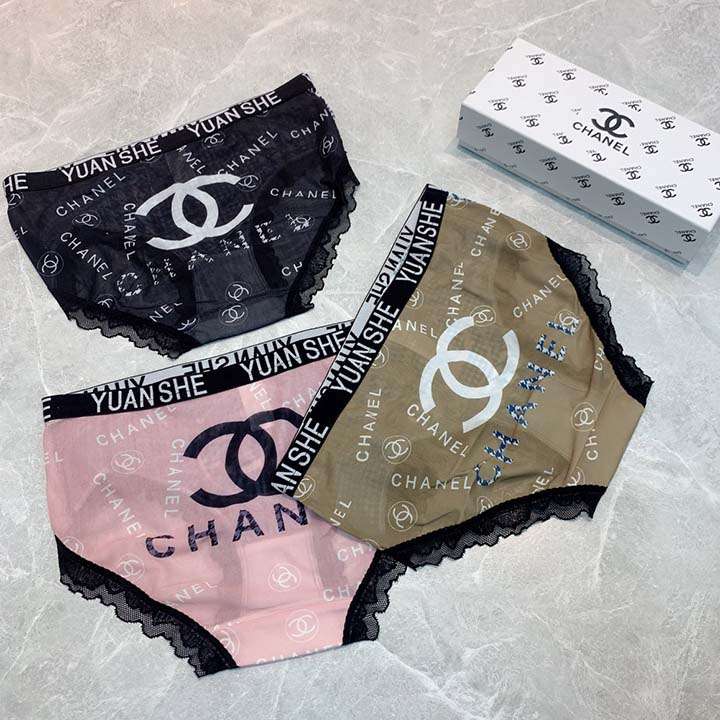 Chanel ハーフパンツ