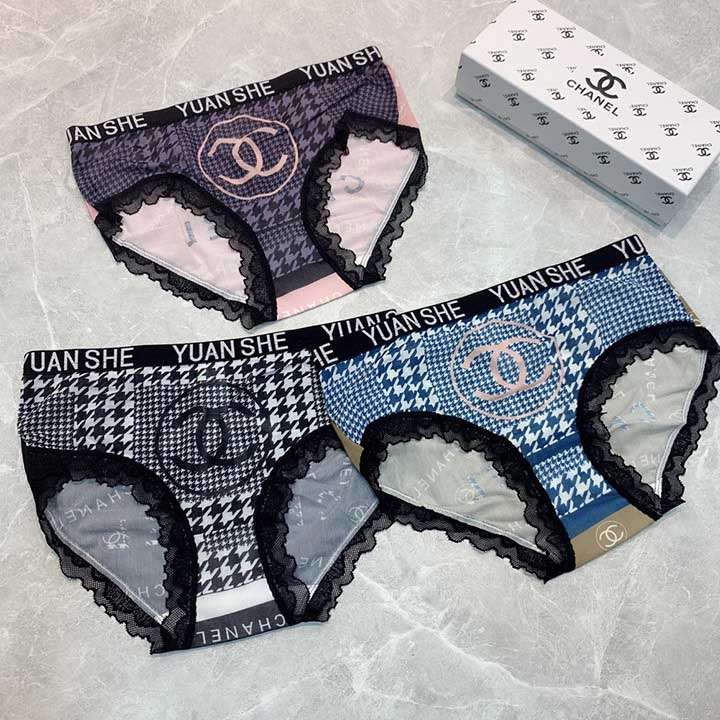 シャネル ショーツパンツ レディース