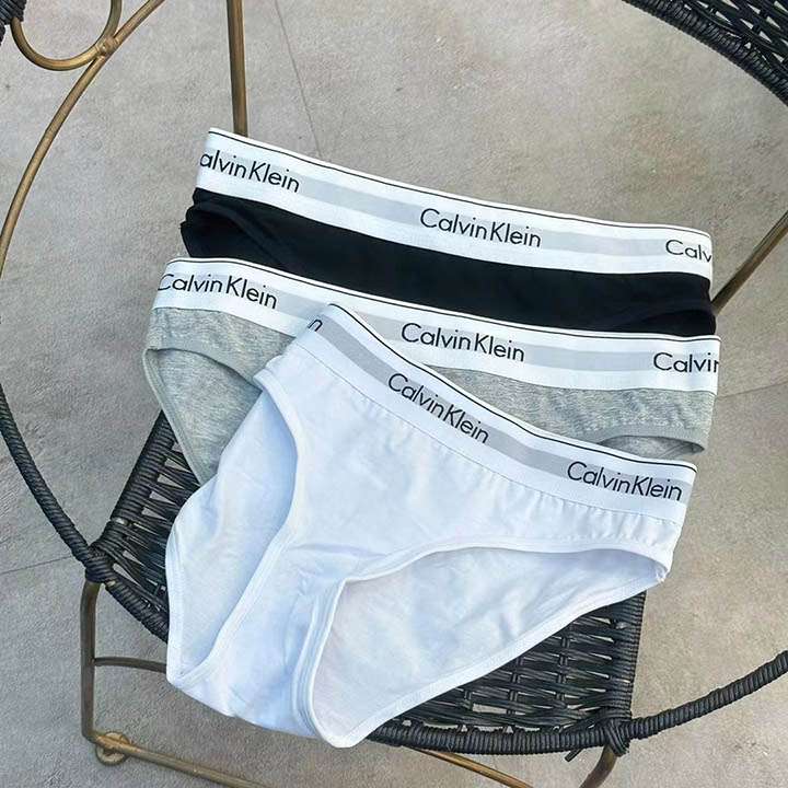 Calvin Klein 女性ショーツ