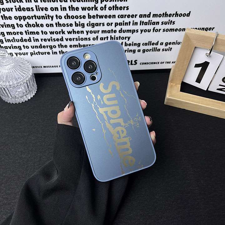 supreme iphone15 plus字母カバー