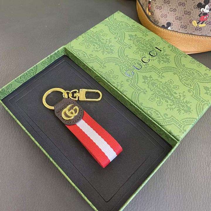 gucci キーホルダー人気 おしゃれ