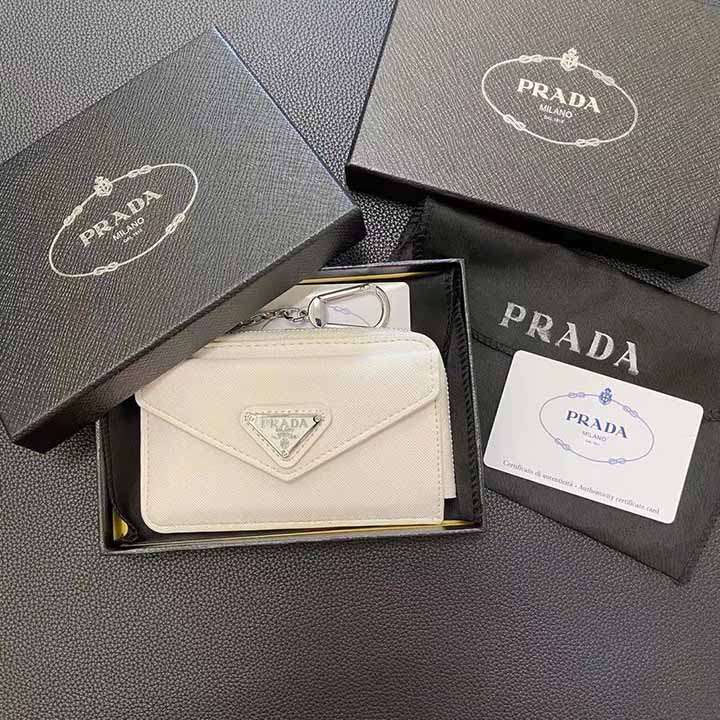 prada 財布付き ロゴ付き 新作