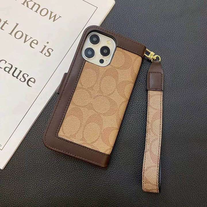 coach iphone16eケース手帳