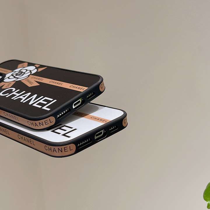 chanel アイフォン14スマホケースツバキ