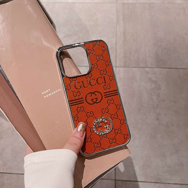 gucci iphone15 proケースラインストーン付き