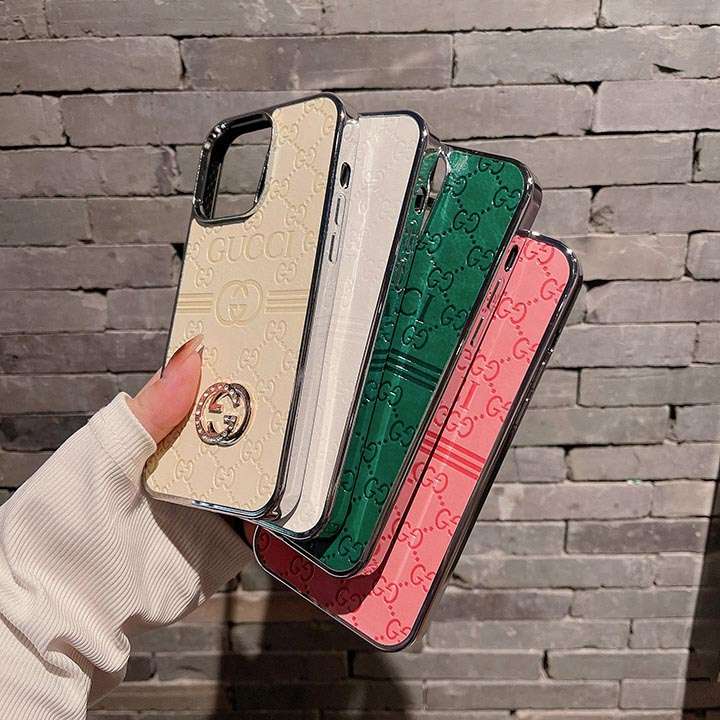 gucci iphone15ケースレデイース