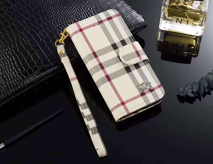 burberry iphone15ケースビジネス風