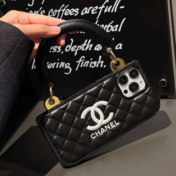 女性向けシャネルiphone15カバー