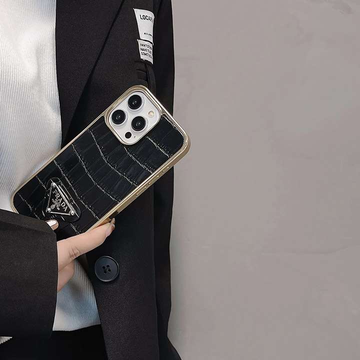プラダ iphone15 plusケースメッキ