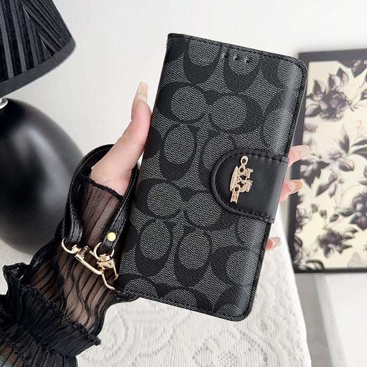 coach iphone16手帳ケースレデイース