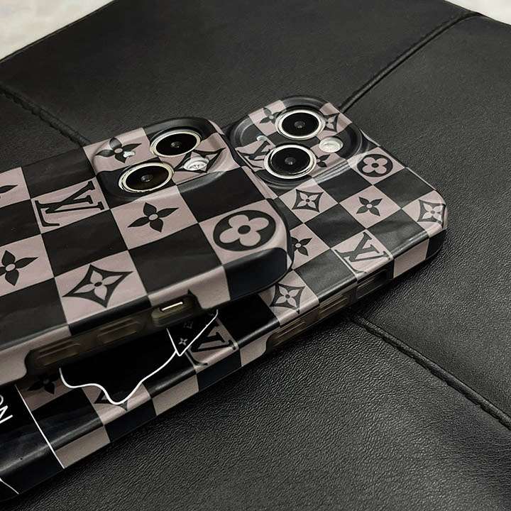 lv iphone15カバー ジャケット型