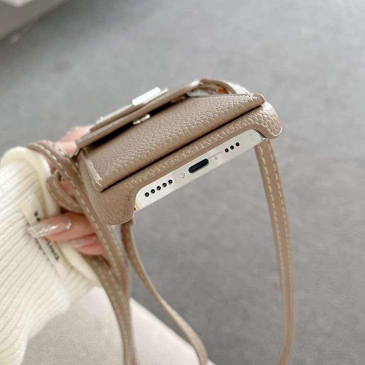 prada風iphone15スマホケース男女兼用