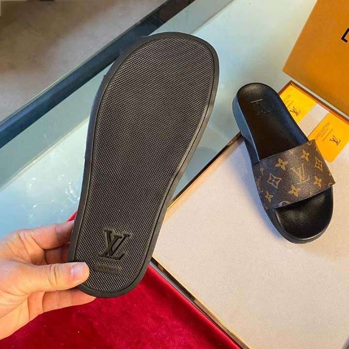 LOUIS VUITTON サンダル モノグラム