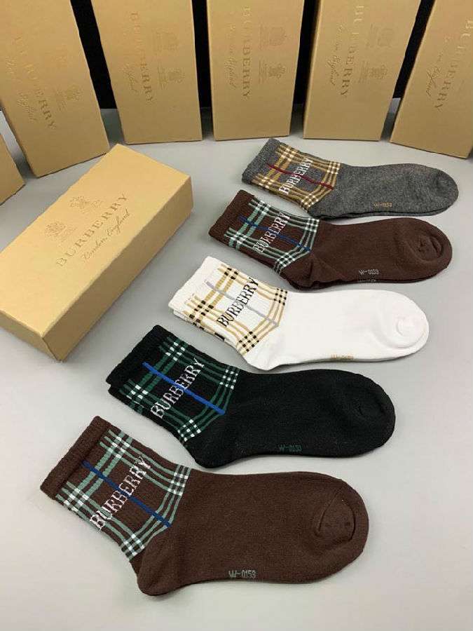 burberry ソックス 通気性いい