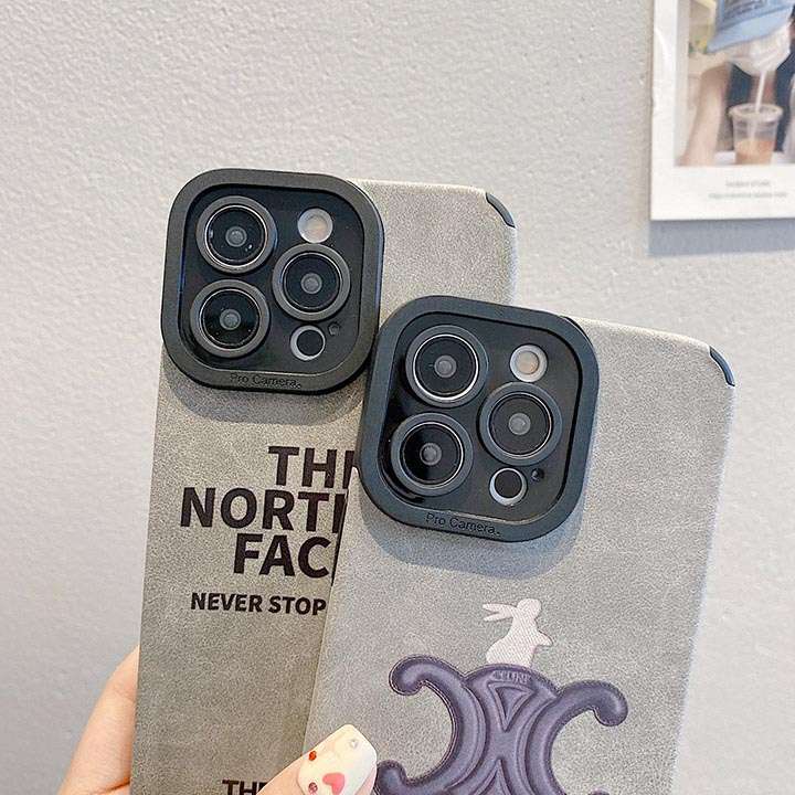 THE NORTH FACE iphone15 proケース手触り良い