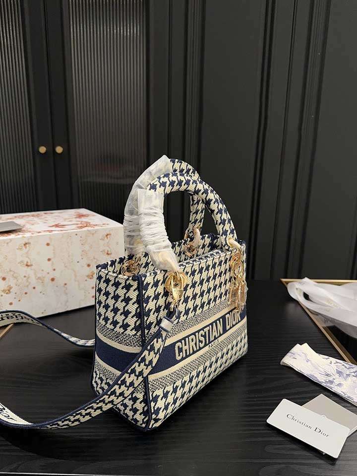 レデイース用ディオール ハンドバッグ