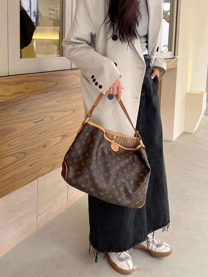 人気 彼女へのプレゼントハンドバッグ lv