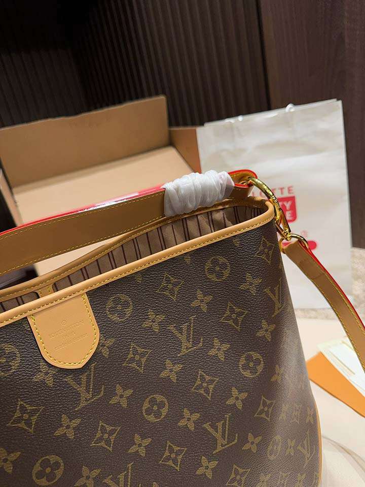 Louis Vuitton ショルダーバッグ コピー