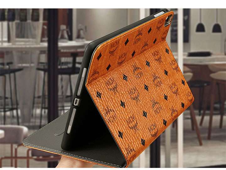 mcm ipad air 10.9インチカバー