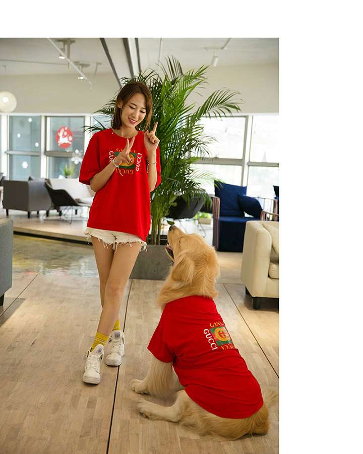 グッチ 大型犬 tシャツ