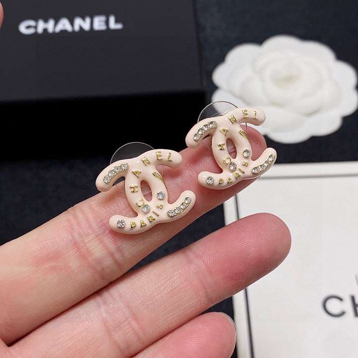 chanel 日常使い万能ピアス