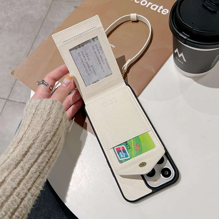 prada iphone15ケース公式