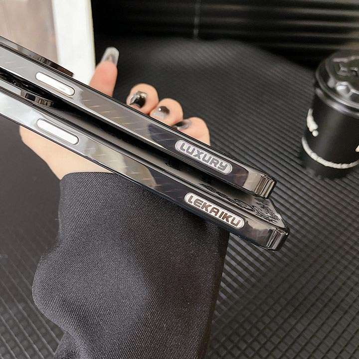 クロームハーツiphone15ケースキズ防止