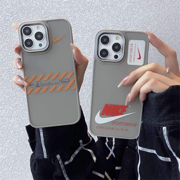ナイキiphone16ケース マット感