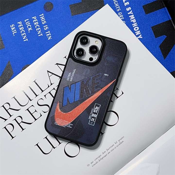 互換性 iphone15 plusカバー nike