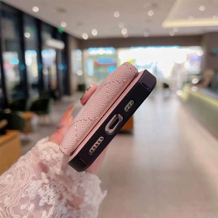chanel iphone15ケース刺繍