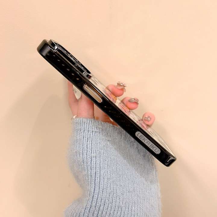 シャネルiphone15 plusケースクリア