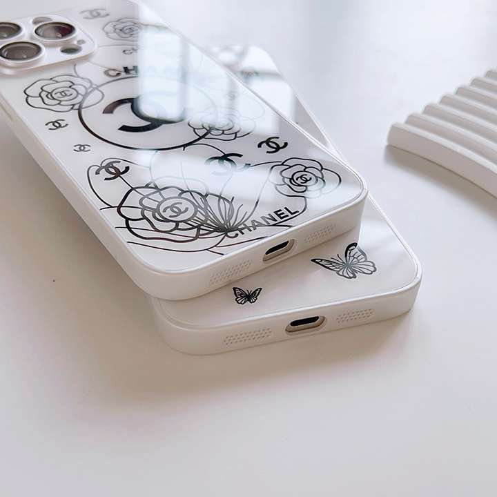 シャネルiphone15ケースガラス