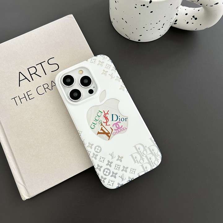 Chanel iphone15ケースパロディ風