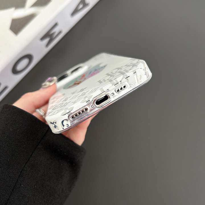 Chanel iphone15ケースパロディ風