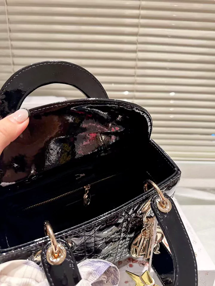 DIOR ミニバッグ レッド
