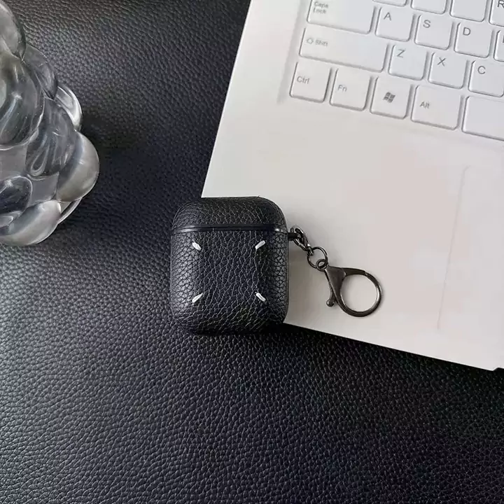 maison margiela airpods 4ケース