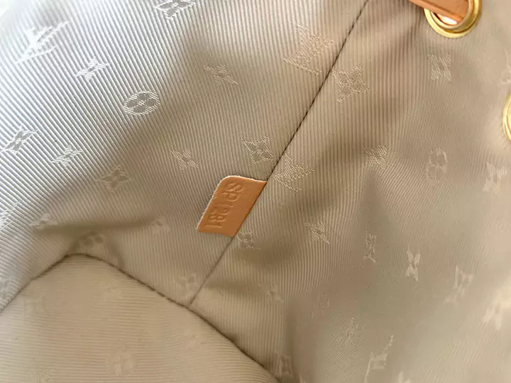 ルイヴィトン ネオノエBB