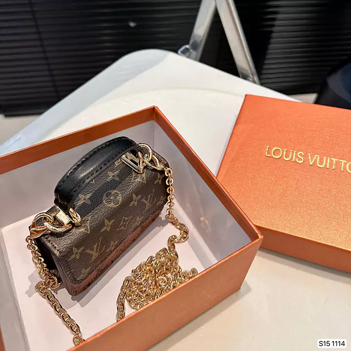 LV クラッチバッグ おしゃれ